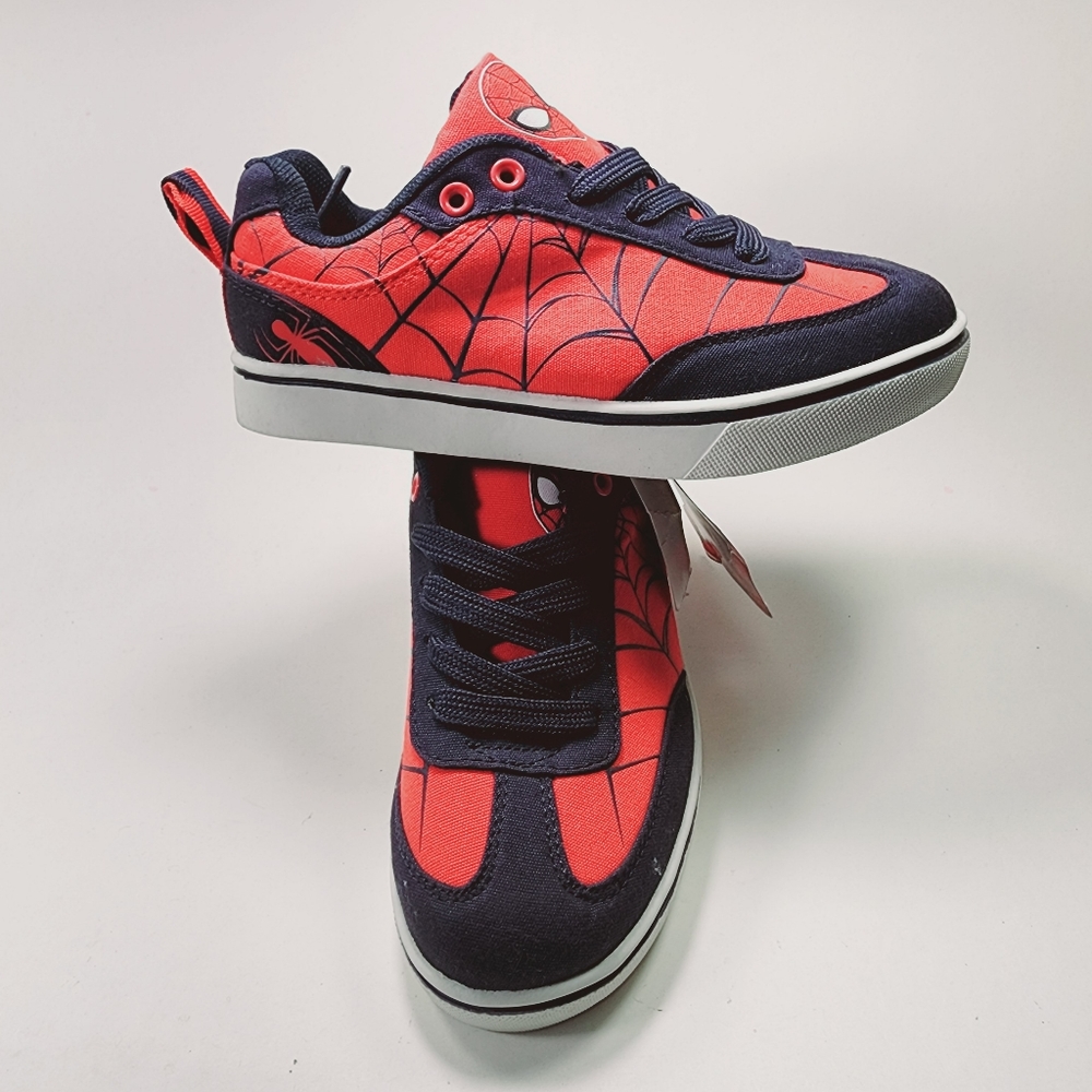 Marvel Shoes Size 1. Boys